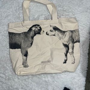 Beekman goat tote